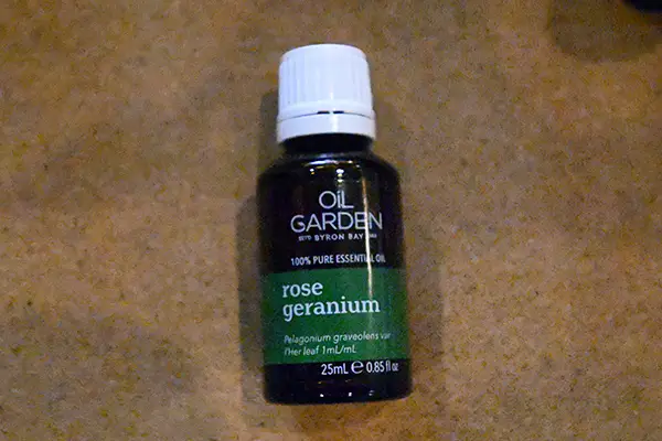 Healing-Moments-massage-and-acupuncture-essential-oils-rose-geranium reflexology