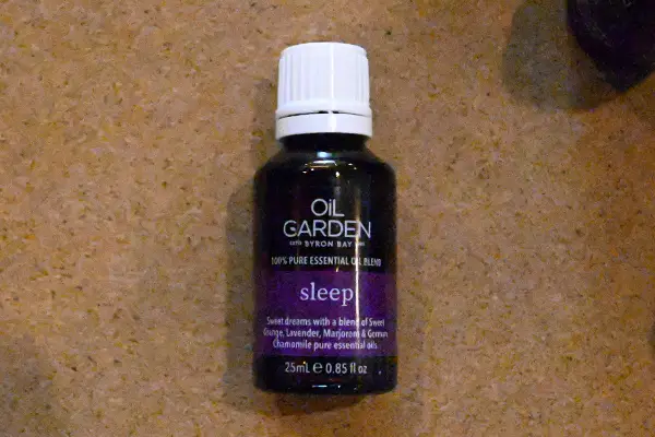 Healing-Moments-massage-and-acupuncture-essential-oils-sleep remedial massage
